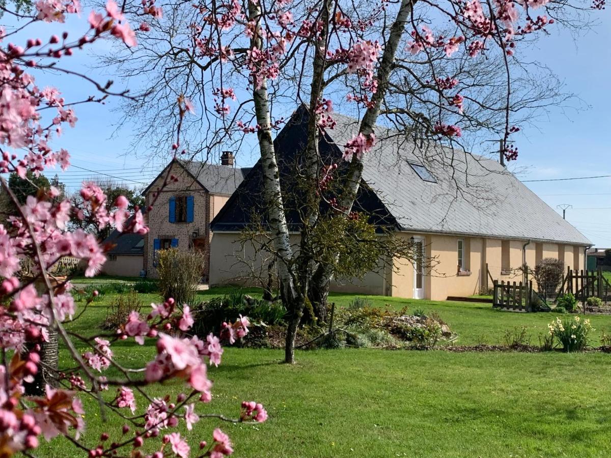 Bed and Breakfast Les Logis Du Breuil Marchéville Exterior foto